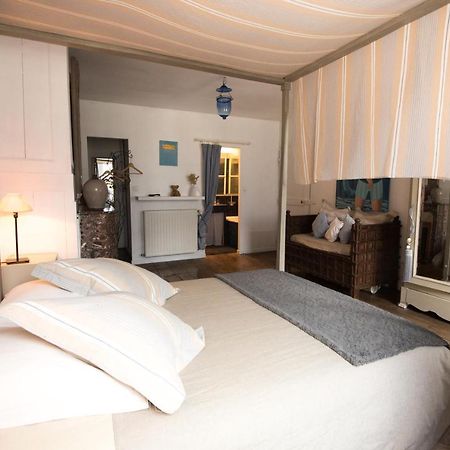 Les Chambres De Lourmel Pontivy Eksteriør billede