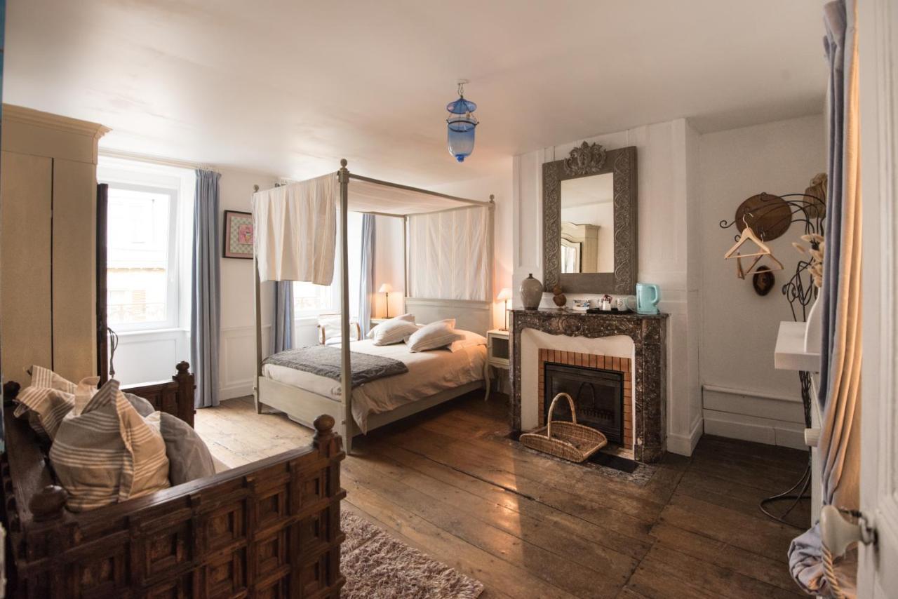 Les Chambres De Lourmel Pontivy Eksteriør billede