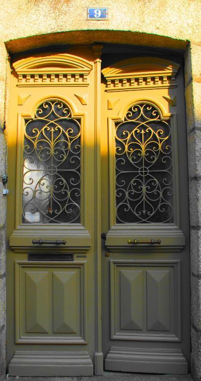 Les Chambres De Lourmel Pontivy Eksteriør billede