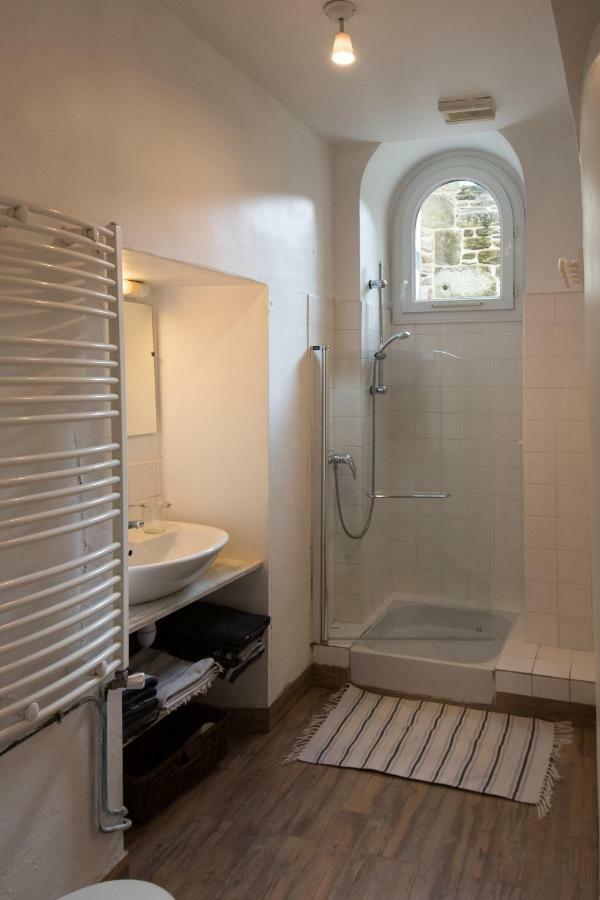 Les Chambres De Lourmel Pontivy Eksteriør billede