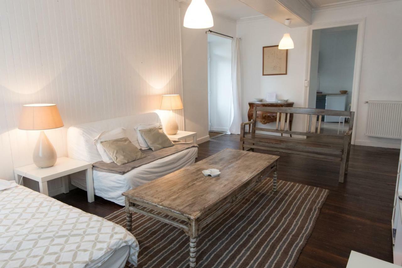 Les Chambres De Lourmel Pontivy Eksteriør billede